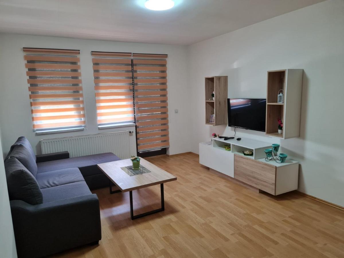 Apartmani Sk Brcko Exterior photo