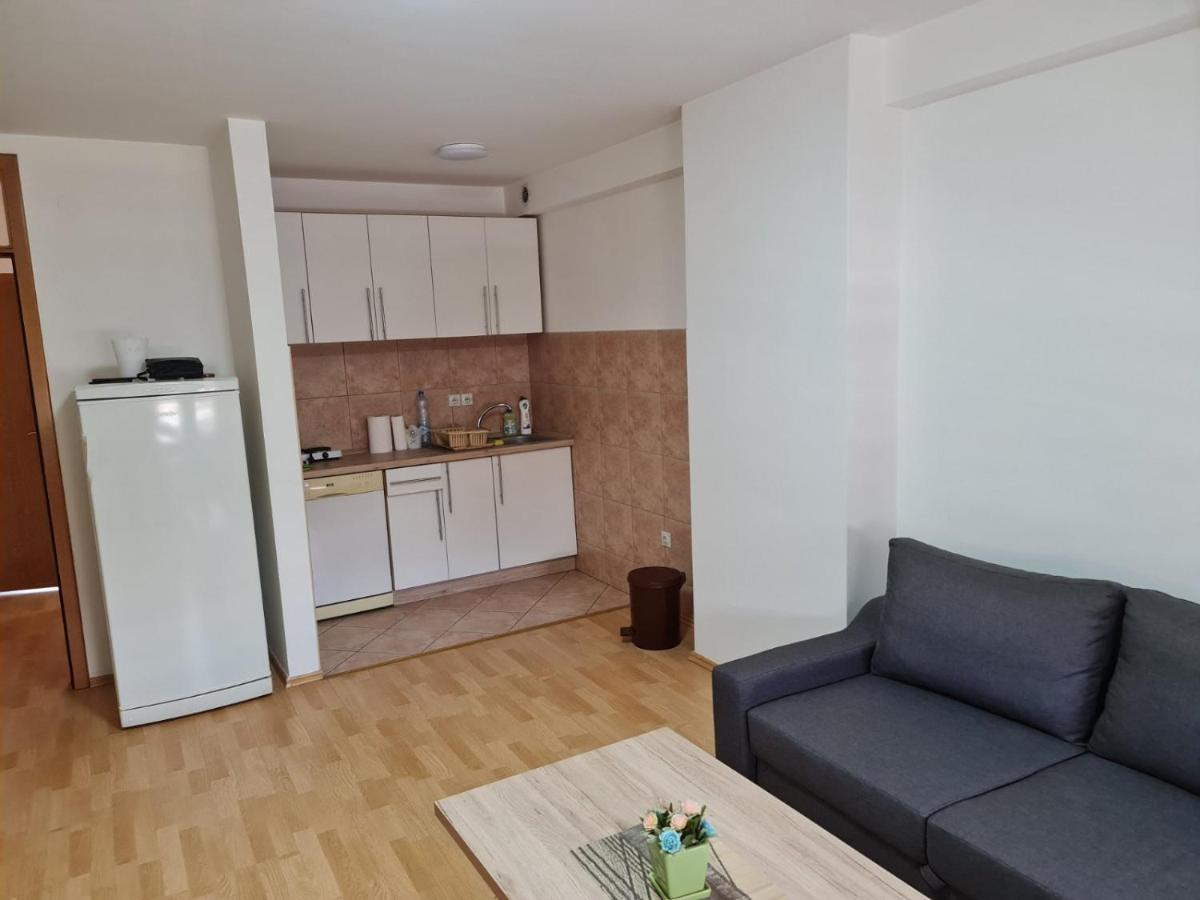 Apartmani Sk Brcko Exterior photo